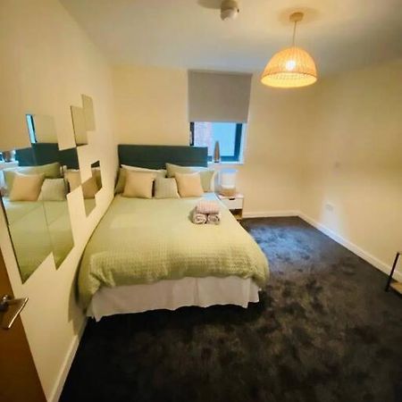 Liverpool City Centre Modern Apartment Fits 6 People Exterior photo