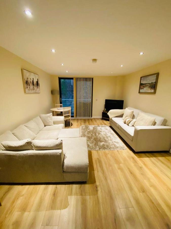 Liverpool City Centre Modern Apartment Fits 6 People Exterior photo